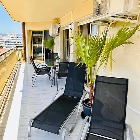 Playa Dona Sofia Bella Apartman *