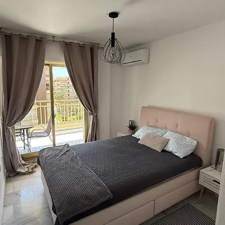 Playa Dona Sofia Bella Fuengirola