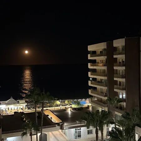 Playa Dona Sofia Bella * פואנגירולה