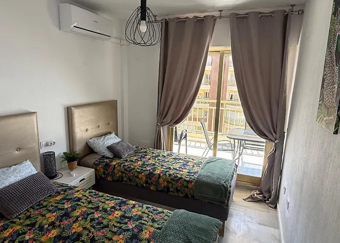 Playa Dona Sofia Bella Apartment Fuengirola